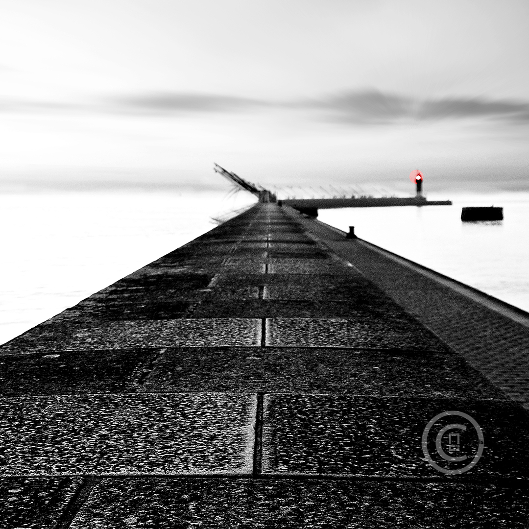 JETEÉ OUEST - SAINT-NAZAIRE Photos d'art : Fichiers numériques, affiches et tirages d'art