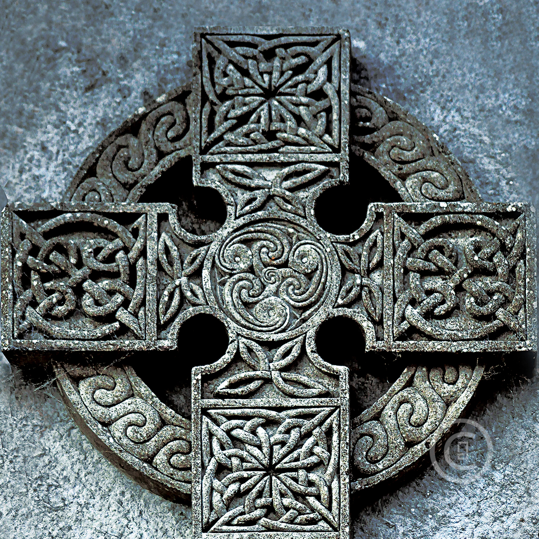 TRINITÉ NIMBÉE Photos d'art : Fichiers numériques, affiches et tirages d'art