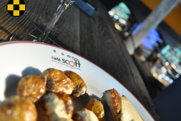 Spot CAFÉ SCOTT 012